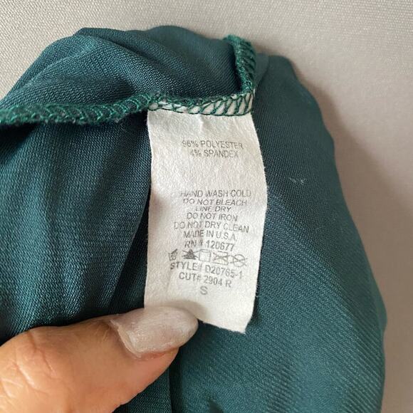 Forever 21 sz S green cold shoulder chocker maxi gown dress - Picture 9 of 11